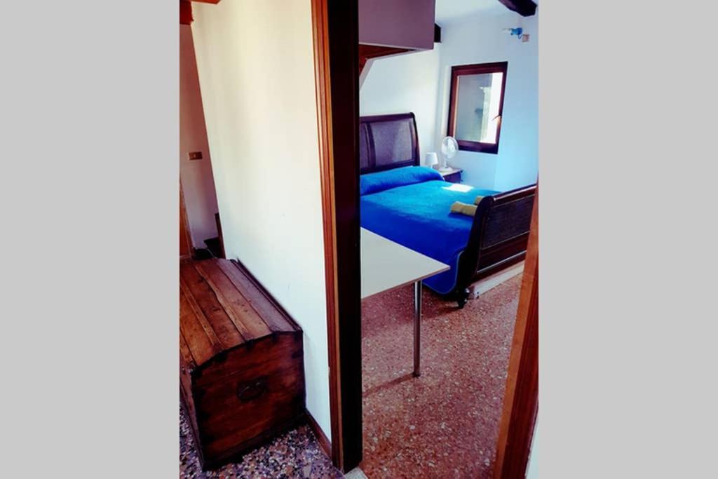 Large 3 Flat Rialto Appartement