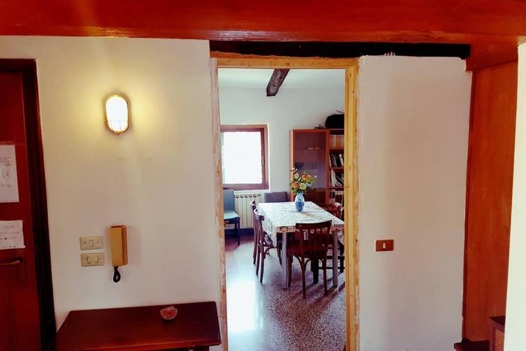 Large 3 Flat Rialto Appartement