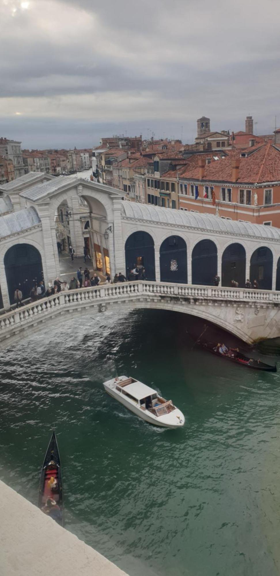 Large 3 Flat Rialto * Venise